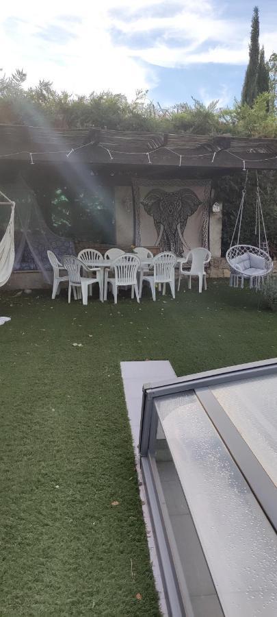 Sous Les Oliviers Hotel Tourrettes Bagian luar foto